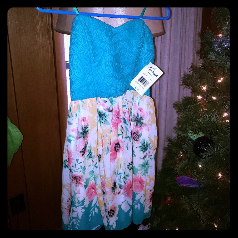 Strapless above knee dress